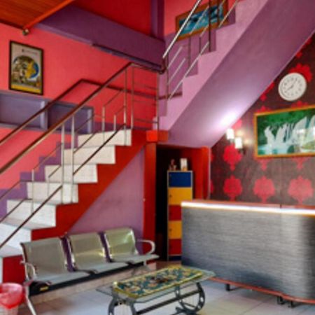 Hotel Rosichan Bau Bau Mitra Reddoorz Baubau Luaran gambar